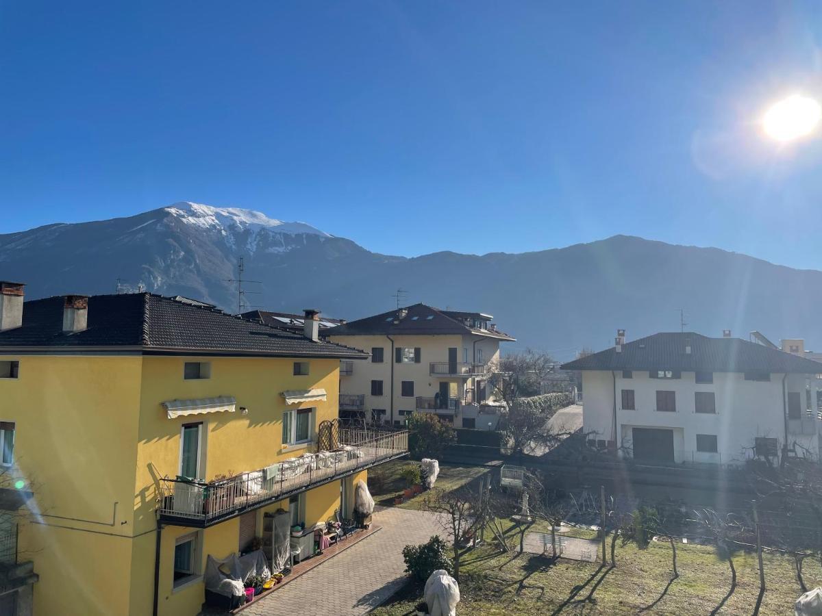 Appartamento Tranquillo Con Vista Montagna อาร์โก ภายนอก รูปภาพ